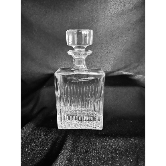 Cut Glass Decanter Square W/ Matching Stopper 10" Heavy‎  5lb5oz Excellent Cond - Picture 1 of 10
